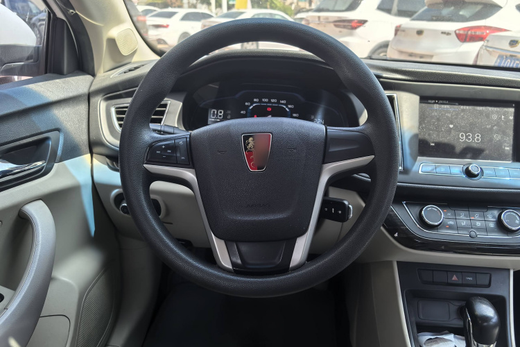 荣威360 2015款 1.5L 自动豪华版中控内饰7002