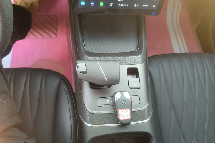 长安 逸动 2025款 蓝鲸 1.5T 500Bar旗舰型局部细节18