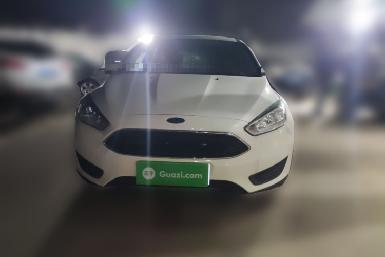 福特 福克斯 2018款 两厢经典 1.6L 自动舒适型智行版车身外观6001