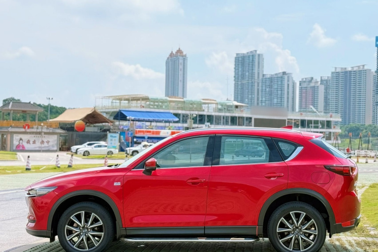马自达CX-5 2017款 2.5L 自动四驱智尊型 国V车身外观4