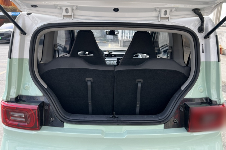 五菱汽车 宏光MINIEV 2022款 马卡龙臻享款 磷酸铁锂车身外观6007