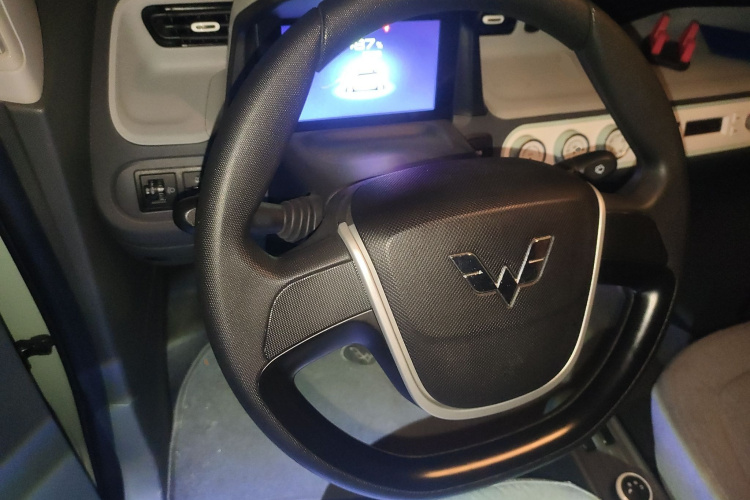 五菱汽车 宏光MINIEV 2022款 马卡龙时尚款 三元锂中控内饰13