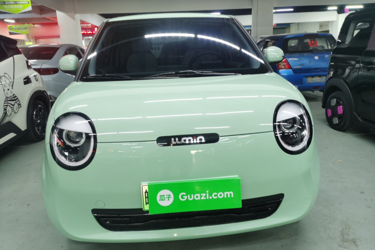 长安启源 长安Lumin 2023款 205km 香沁款车身外观2