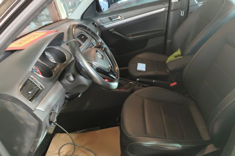 大众 朗逸 2015款 1.6L 自动舒适版局部细节19