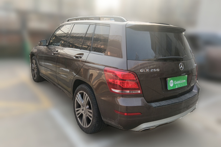 奔驰GLK级 2014款 GLK 260 4MATIC 动感型车身外观5
