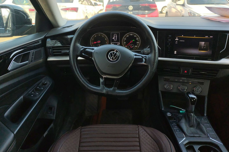 大众 帕萨特 2020款 改款 280TSI 商务版 国VI中控内饰13