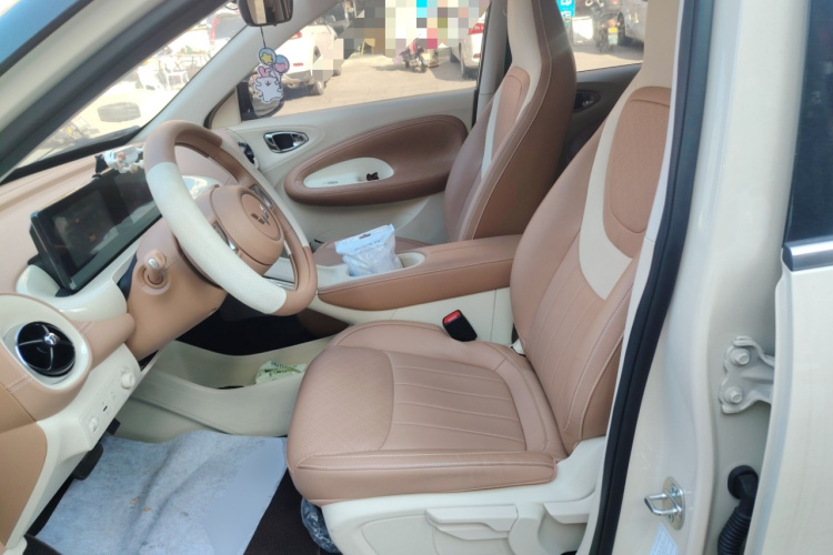 五菱汽车 五菱缤果 2025款 333km 悦享款中控内饰19