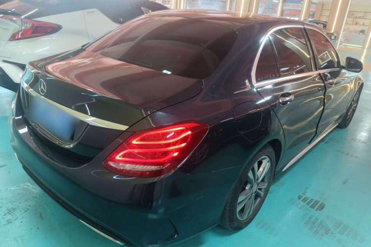 奔驰C级 2017款 C 200 L 运动版车身外观6005