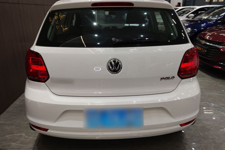 大众 Polo 2016款 1.4L 自动风尚型车身外观6