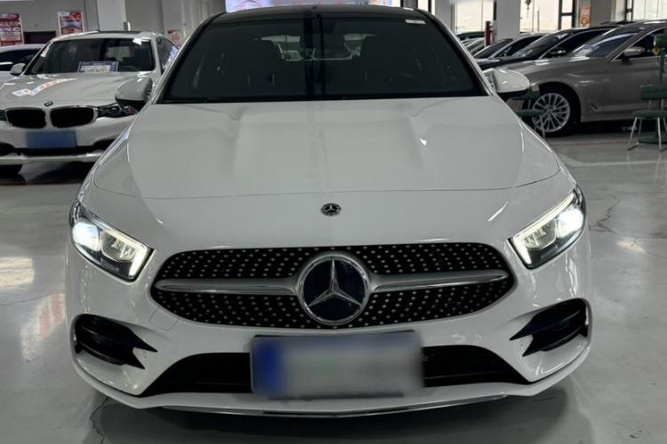 奔驰A级 2021款 A 200 L 运动轿车时尚型车身外观6001
