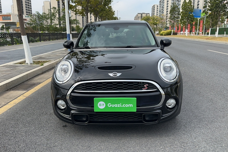 MINI 2016款 2.0T COOPER S 五门版车身外观6001