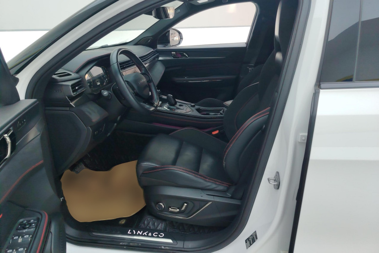 领克05 2020款 2.0TD 四驱劲Halo中控内饰19