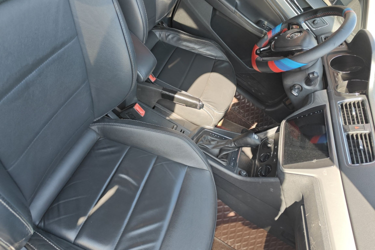 大众 朗行 2015款 1.6L 自动舒适版局部细节41