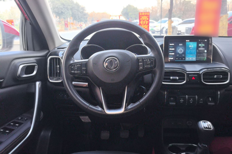 东风风神AX4 2017款 1.6L 手动潮尚型中控内饰13