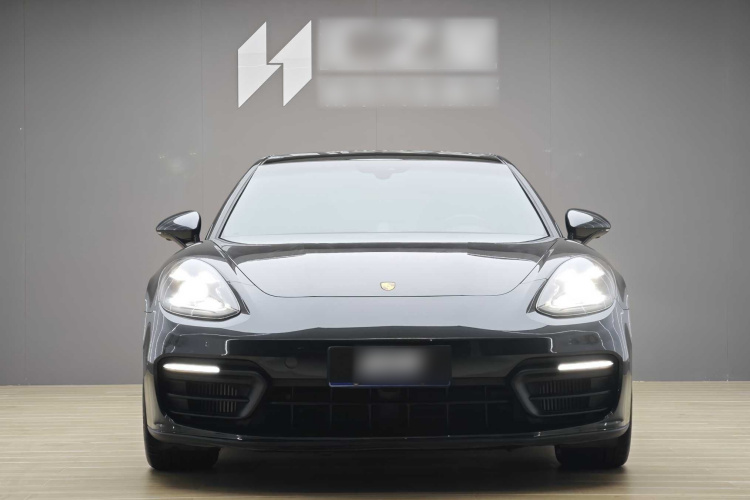 保时捷 2023款 Panamera 4 行政加长版 2.9T车身外观6005