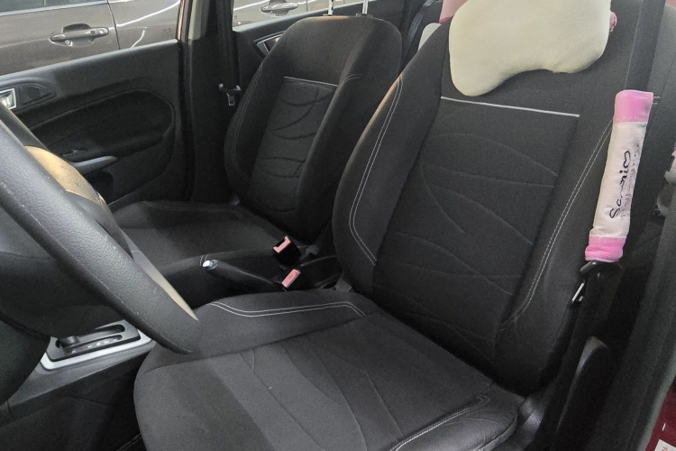 福特 嘉年华 2013款 两厢 1.5L 自动时尚型中控内饰7003