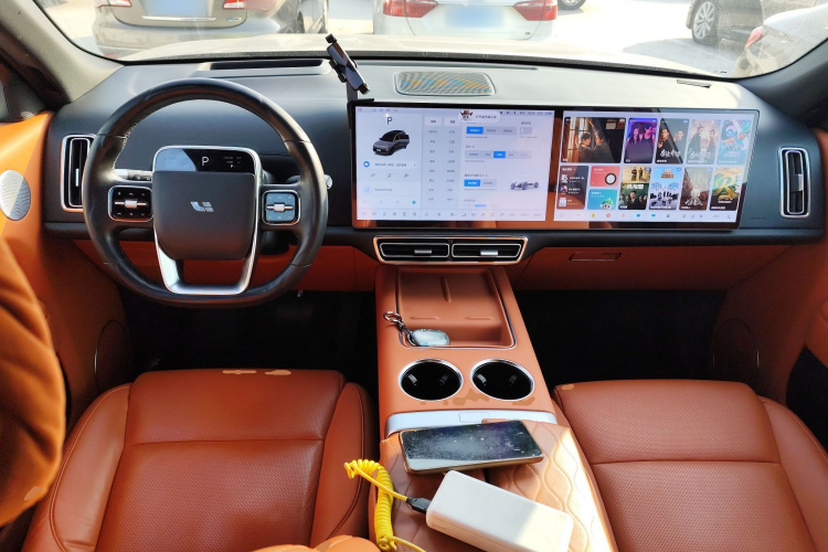 理想汽车 理想L8 2023款 Pro中控内饰12
