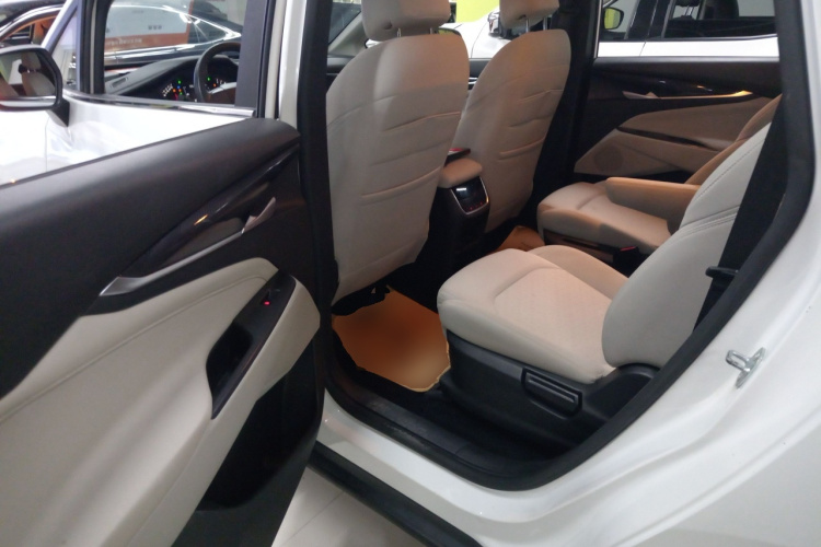 上汽大通MAXUS 大通G50 2022款 1.5T 自动畅游A中控内饰21