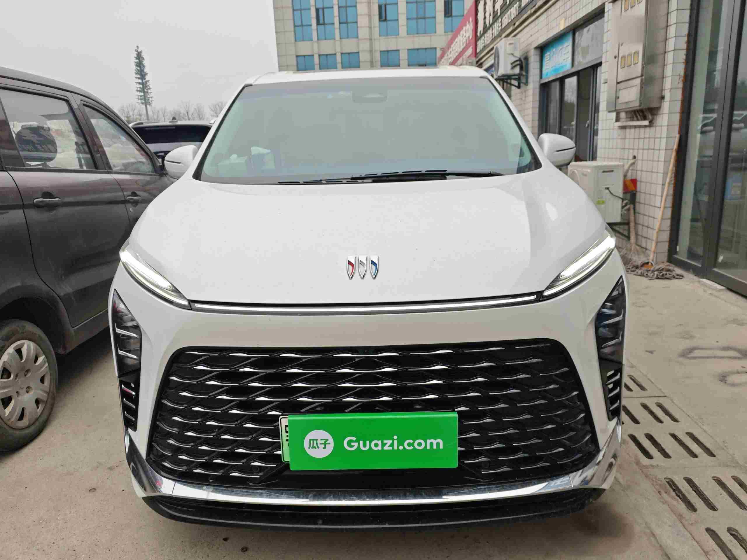 襄阳二手别克GL8新能源2024款，买它开两年能亏多少？