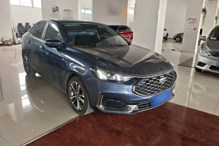 福特 福睿斯 2021款 1.5L 自动钻石版车身外观3