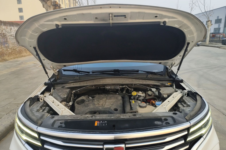 荣威RX5 eMAX 2020款 500PHEV 智能座舱至尊版机舱底盘24