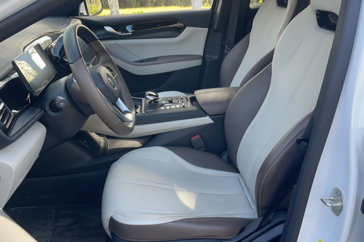 比亚迪 秦PLUS 2023款 冠军版 DM-i 55KM领先型局部细节19