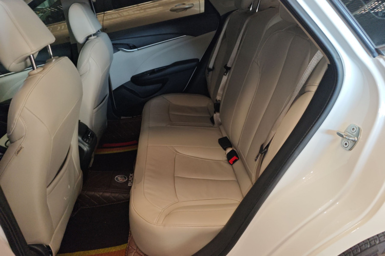 别克 英朗 2018款 15T 手动精英型 国V中控内饰21