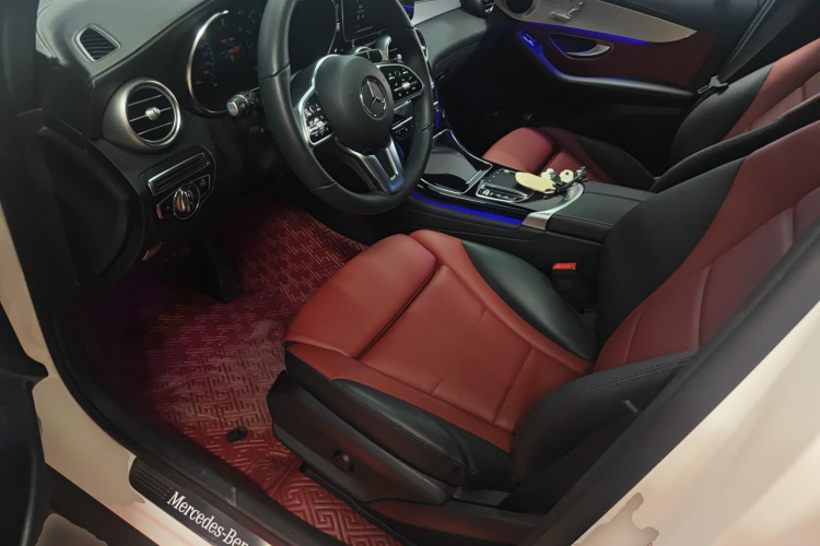 奔驰GLC 2022款 改款二 GLC 260 L 4MATIC 豪华型局部细节19