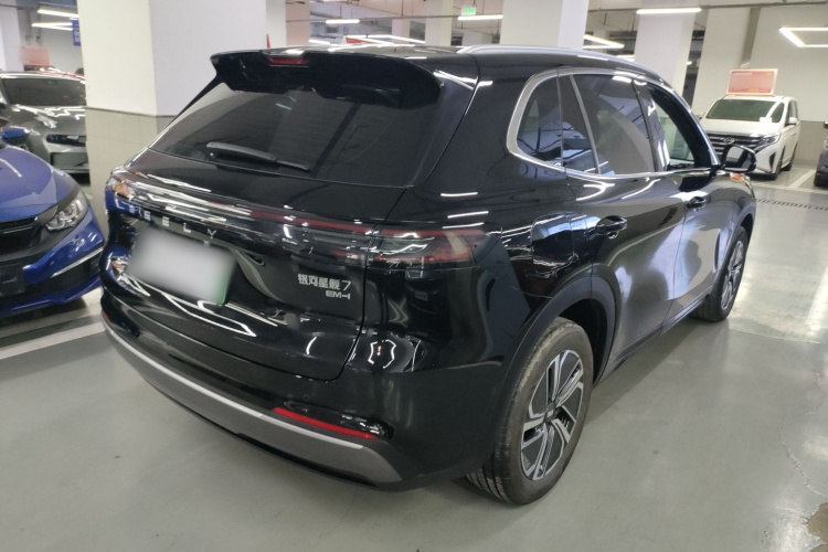 吉利银河 银河星舰7 EM-i 2025款 120km 启航+版车身外观7