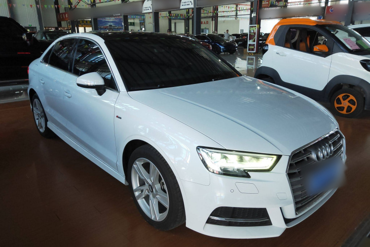 奥迪A3 2020款 Limousine 35 TFSI 时尚型 国VI车身外观3