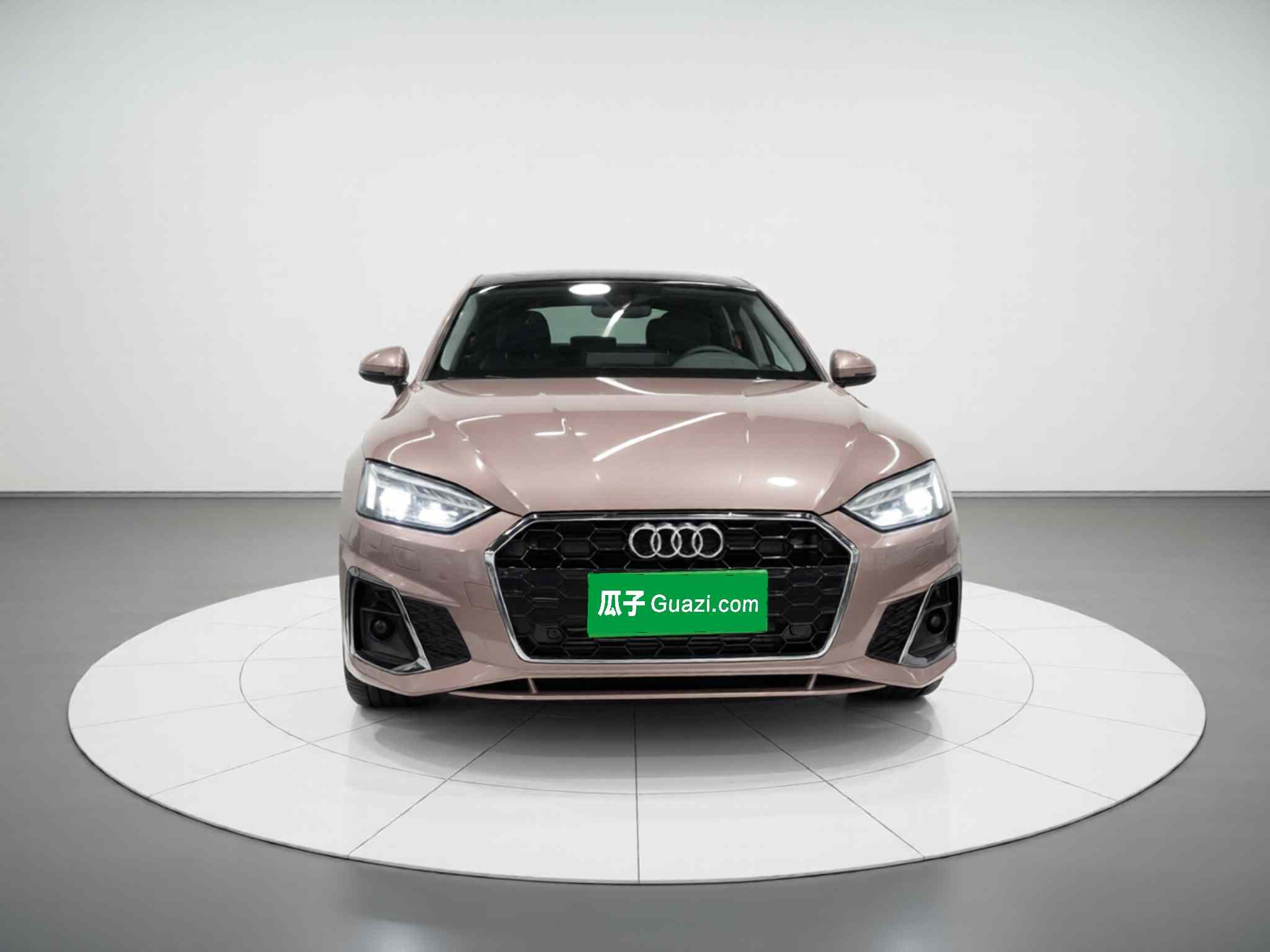 奥迪A5 2024款 Sportback 40 TFSI 时尚动感型(1)