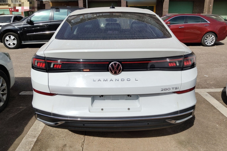 大众 2024款 凌渡L 280TSI DSG酷辣版车身外观6004
