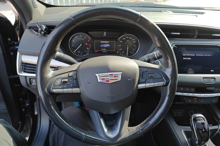 凯迪拉克XT4 2021款 28T 两驱领先型局部细节13