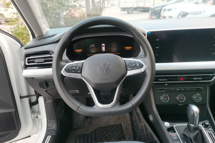 大众 朗逸 2023款 300TSI DSG满逸版中控内饰13