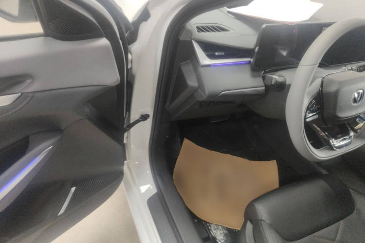 长安 锐程PLUS 2023款 1.5T DCT领航型中控内饰20