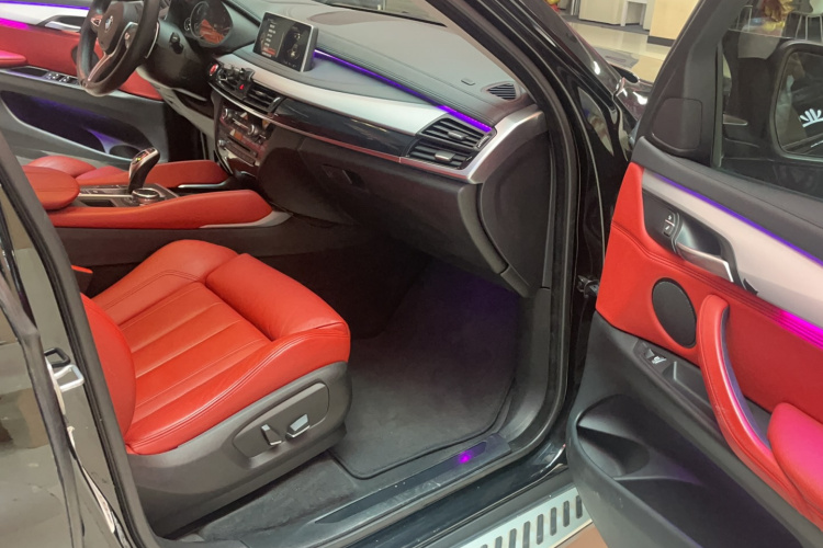 宝马X6（平行进口） 中控内饰7007