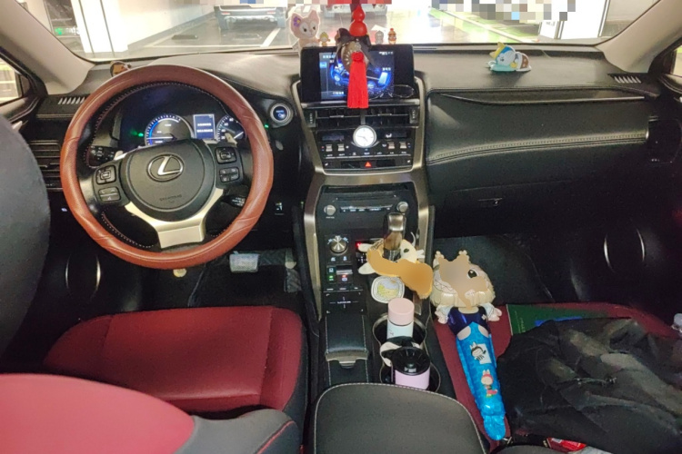 雷克萨斯NX 2020款 300h 前驱 锋尚版 国VI中控内饰12