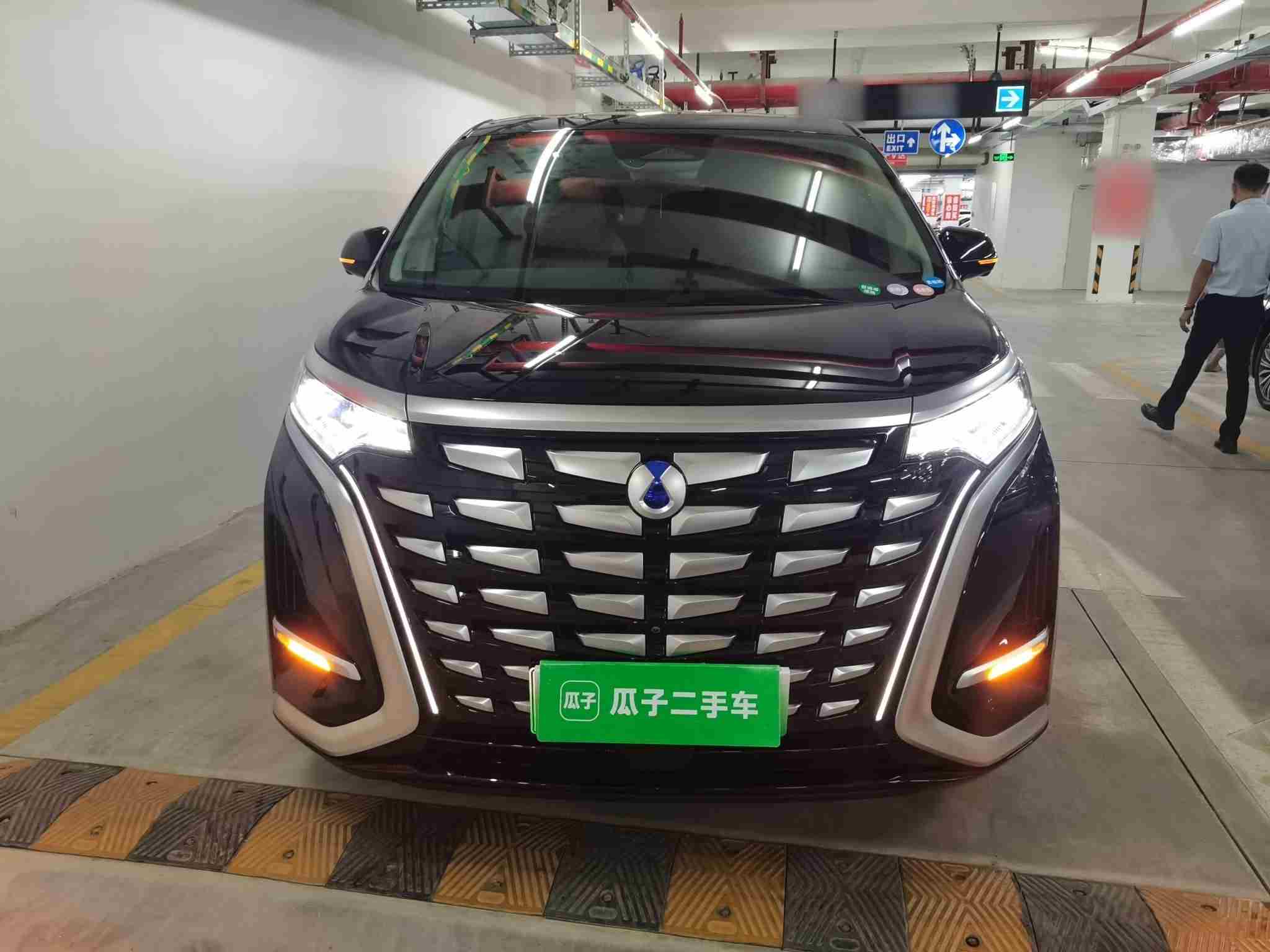 沈阳二手腾势D9 2024款，行情大跳水是真香还是坑？