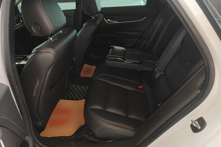 凯迪拉克XTS 2018款 28T 技术型中控内饰21