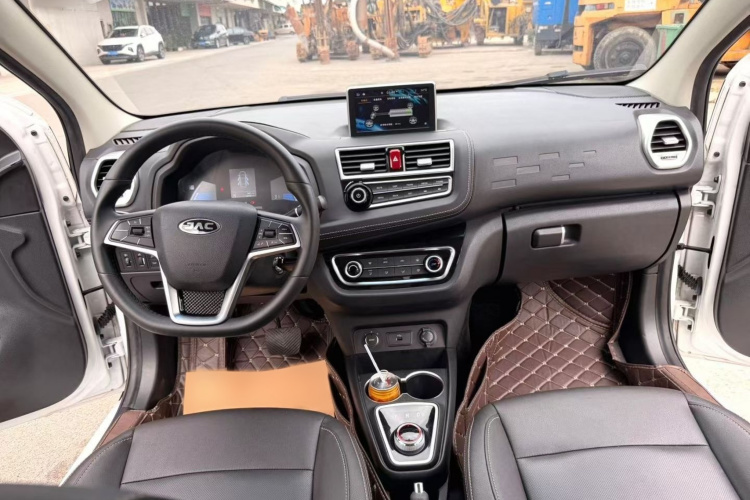 江汽集团 江淮iEV6E 2018款 运动版 iEV6E 智享型局部细节13