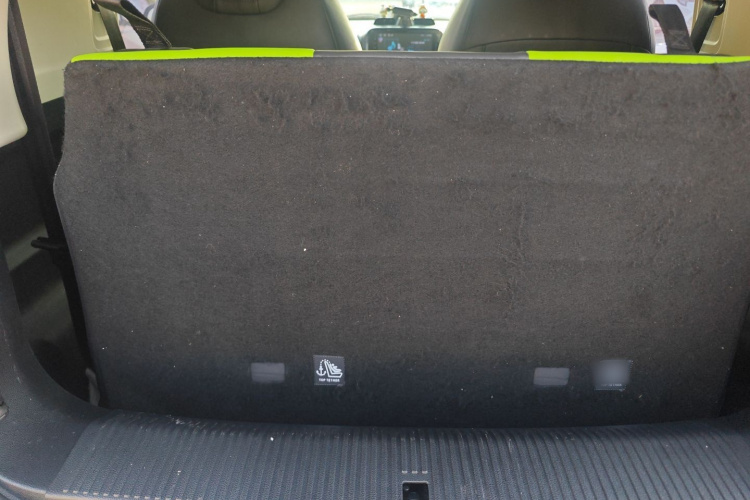 荣威 科莱威CLEVER 2021款 302km新四座超能版机舱底盘23