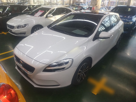 沃尔沃V40 2017款 T3 智逸版