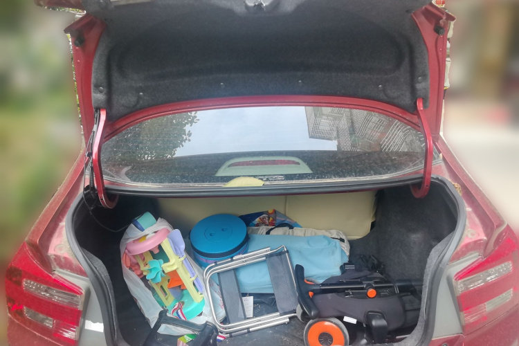 本田 锋范经典 2014款 风尚 1.5L 自动精英版中控内饰23