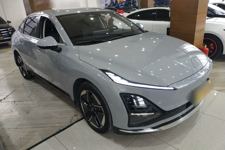 五菱汽车 五菱星光 2024款 共创版 510 进阶型车身外观3