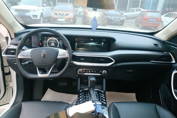 奔腾T77 2019款 230 TID 自动豪华型 国VI中控内饰7002