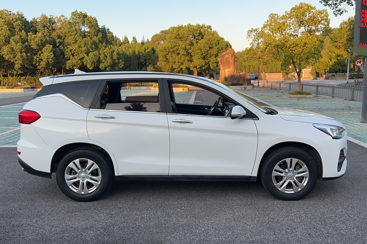 哈弗M6 2019款 1.5T DCT两驱超值版 国VI车身外观6003