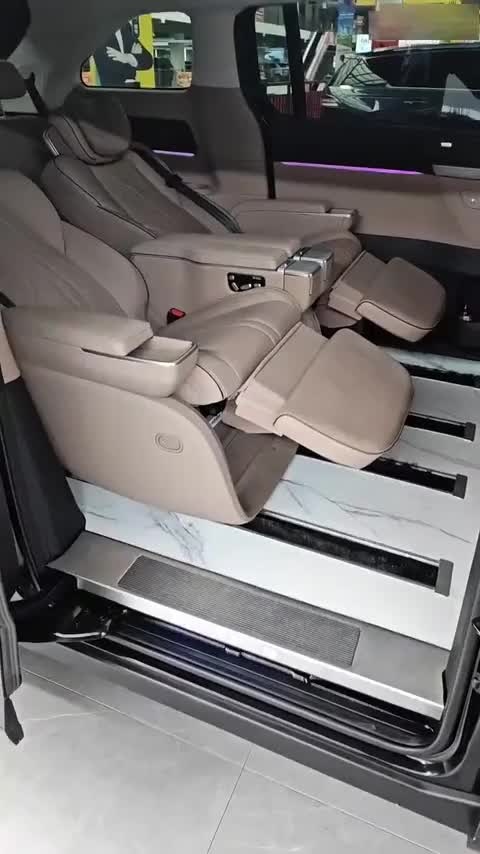 小鹏X9 2024款 702超长续航Pro讲解1