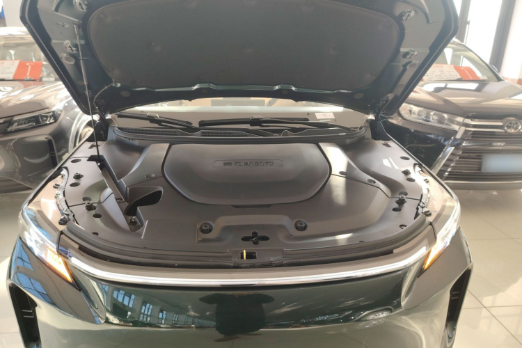 蓝电E5 PLUS 2025款 165km 长续航版PLUS 7座局部细节24