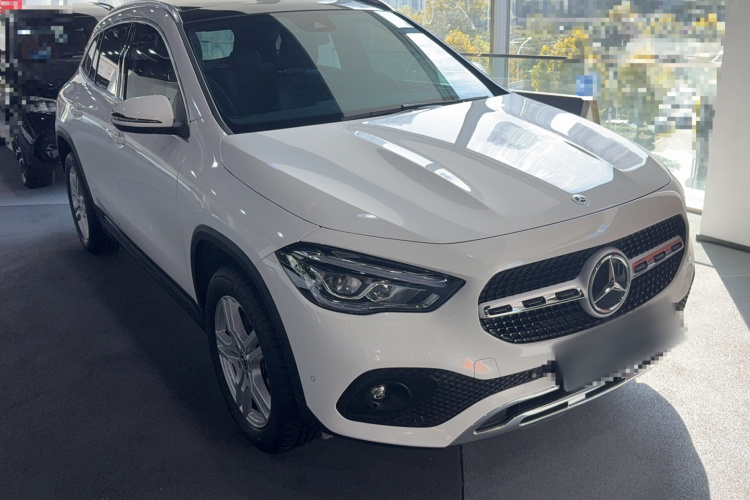 奔驰GLA 2023款 GLA 200车身外观6008