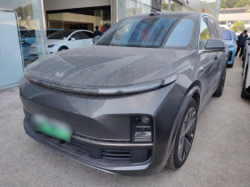 理想汽车 理想L8 2025款 Ultra 智能焕新版